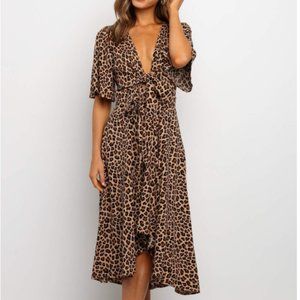 NWT Petal & Pup Emielle Dress